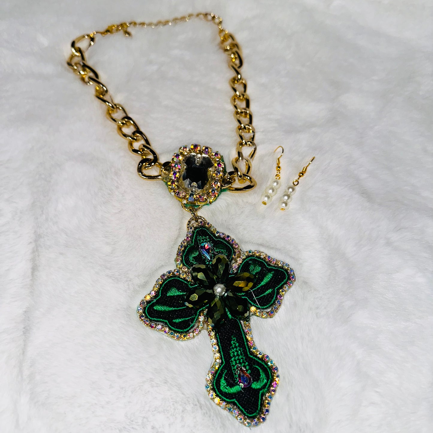 Embroidery Cross Necklace Set