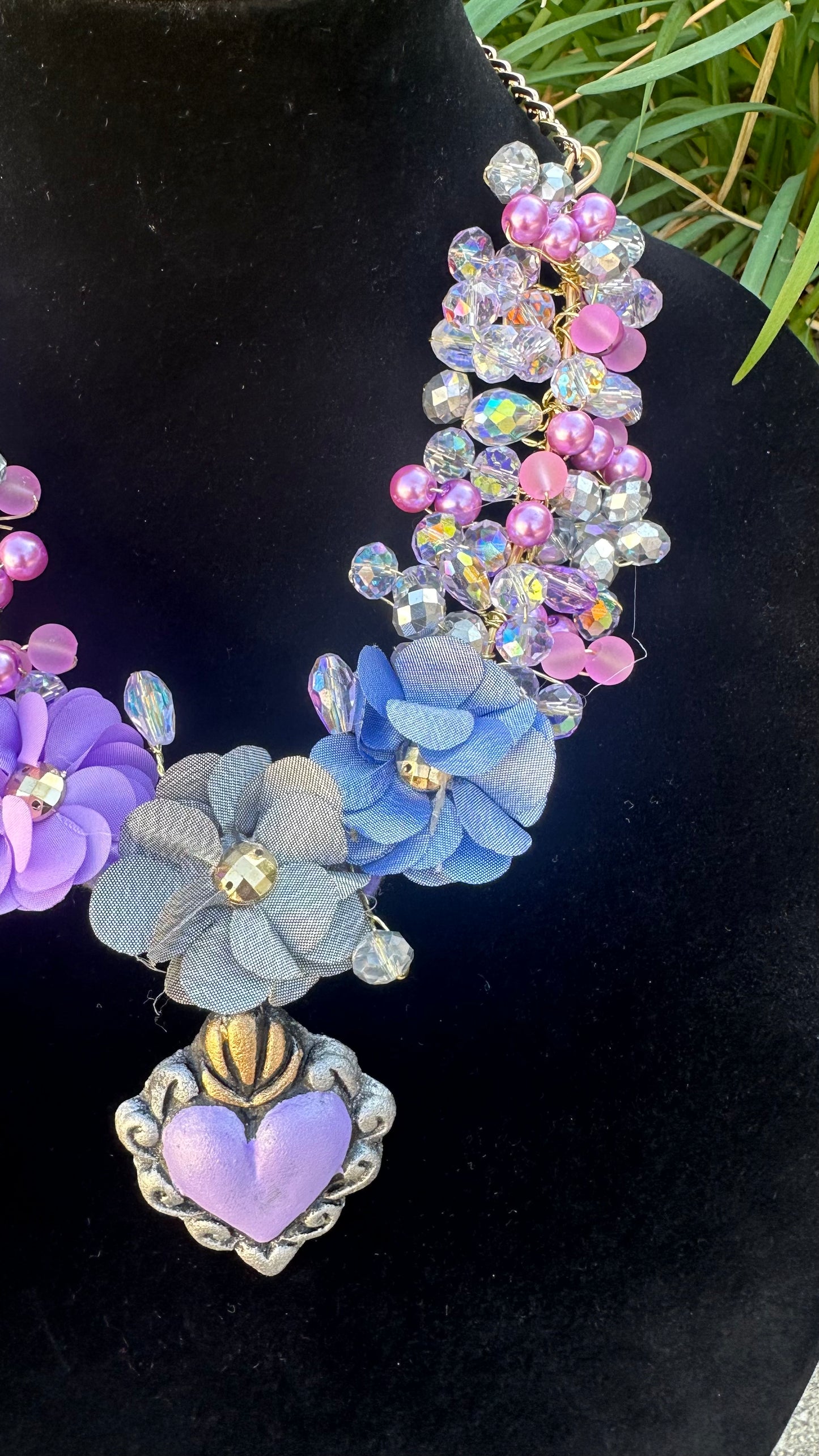 Lavander Barro Necklace