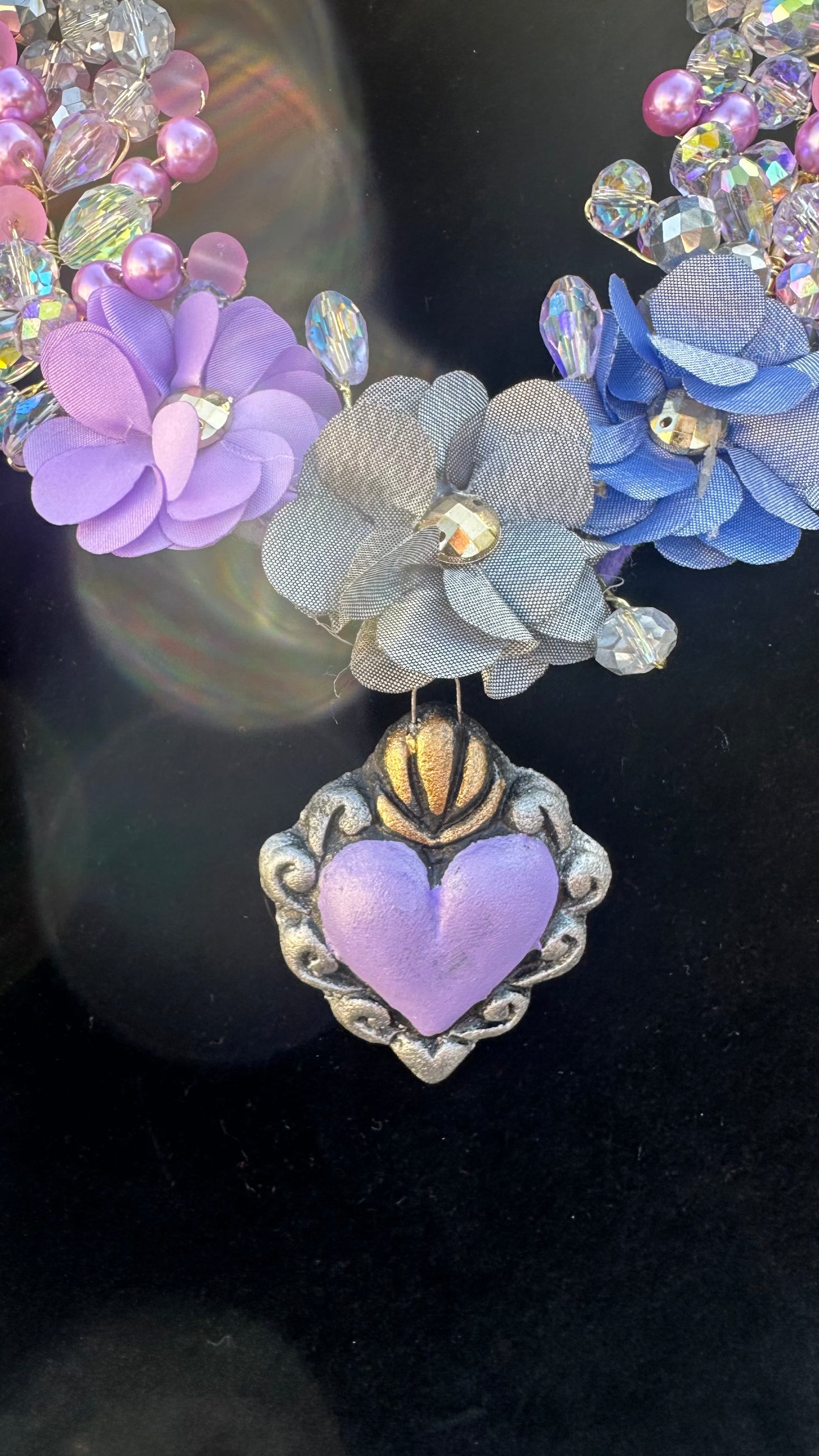 Lavander Barro Necklace