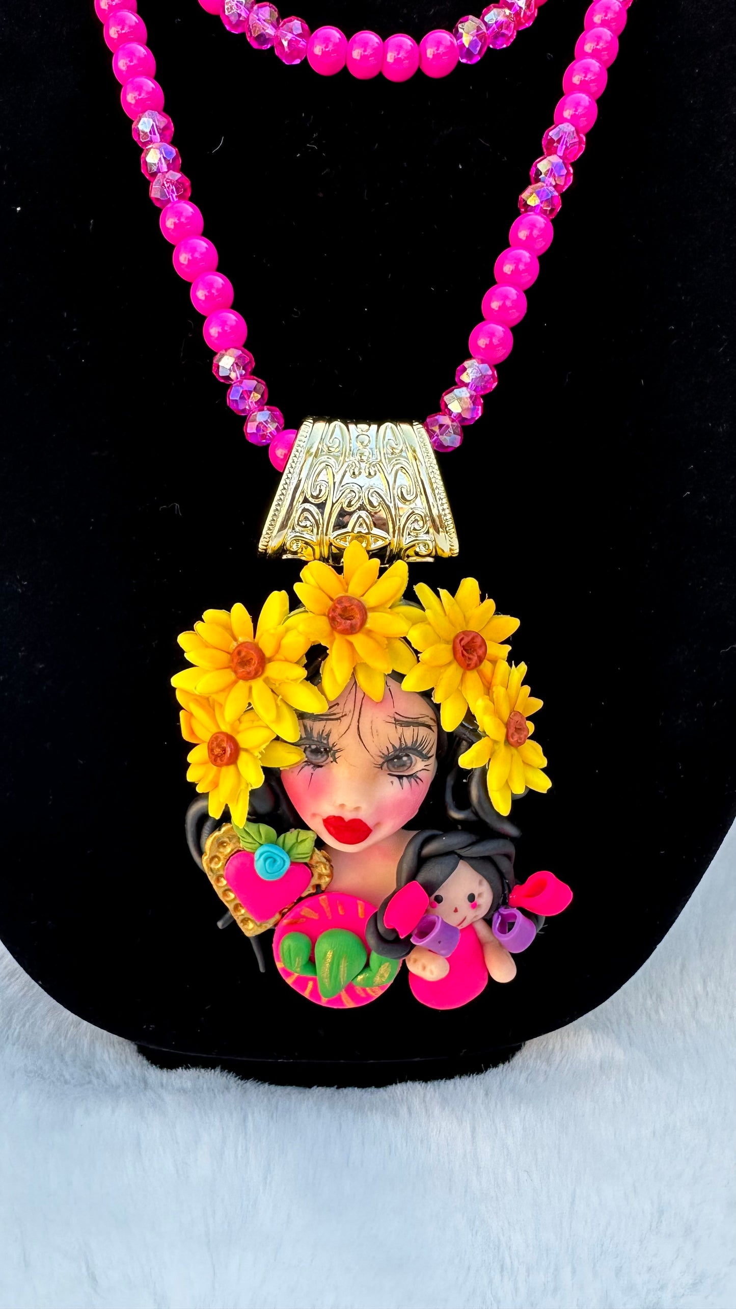 Pretty Doll Necklace