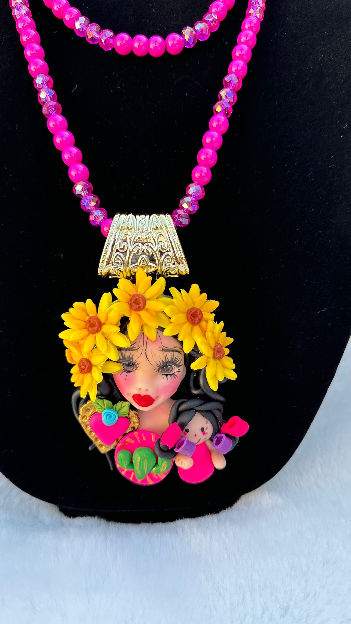 Pretty Doll Necklace