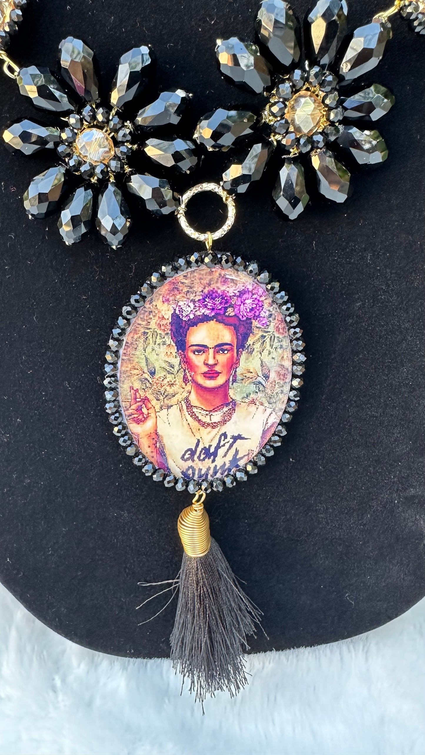 Frida Black/Gold Necklace Set