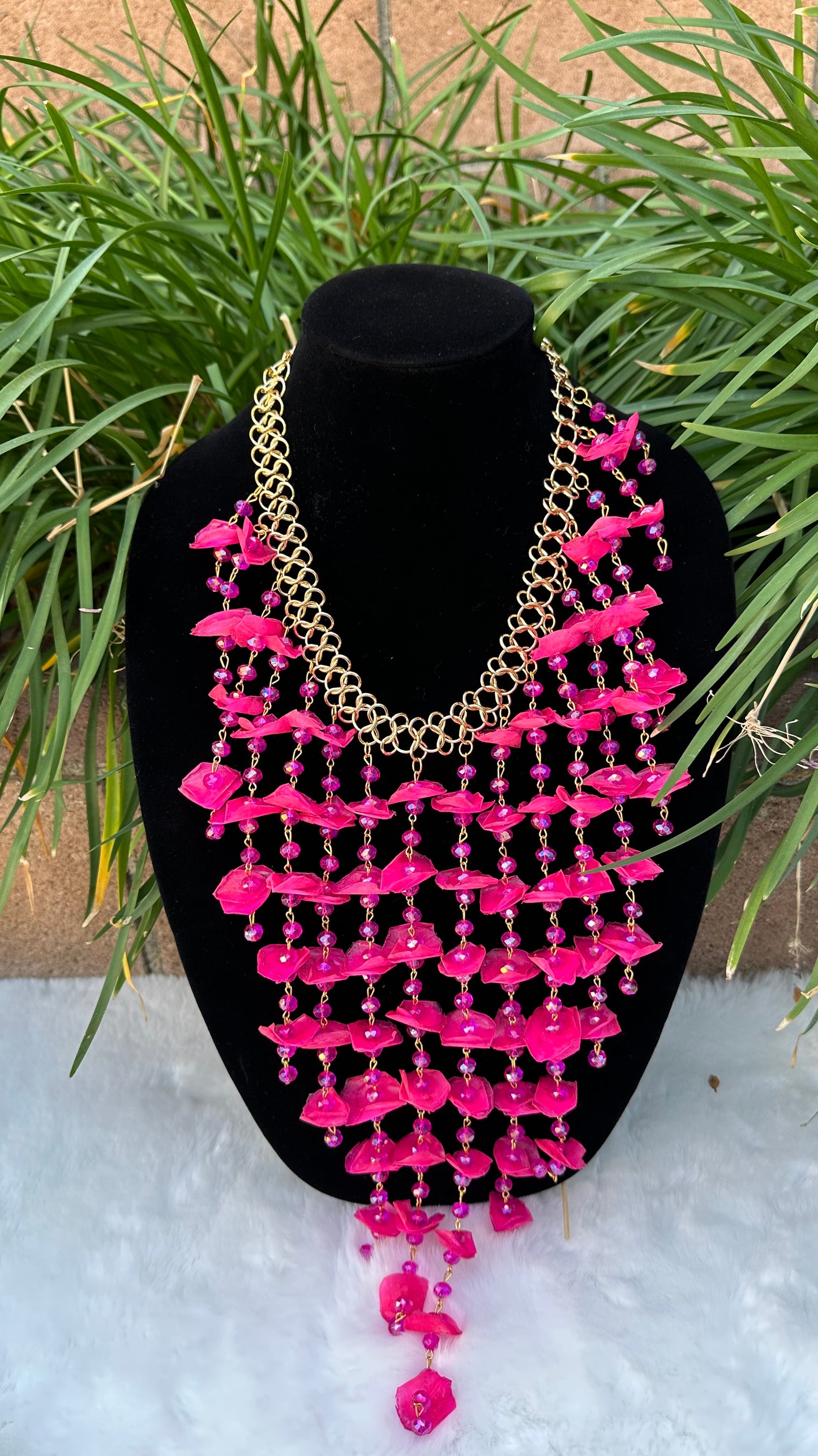 Escamas longnecklace