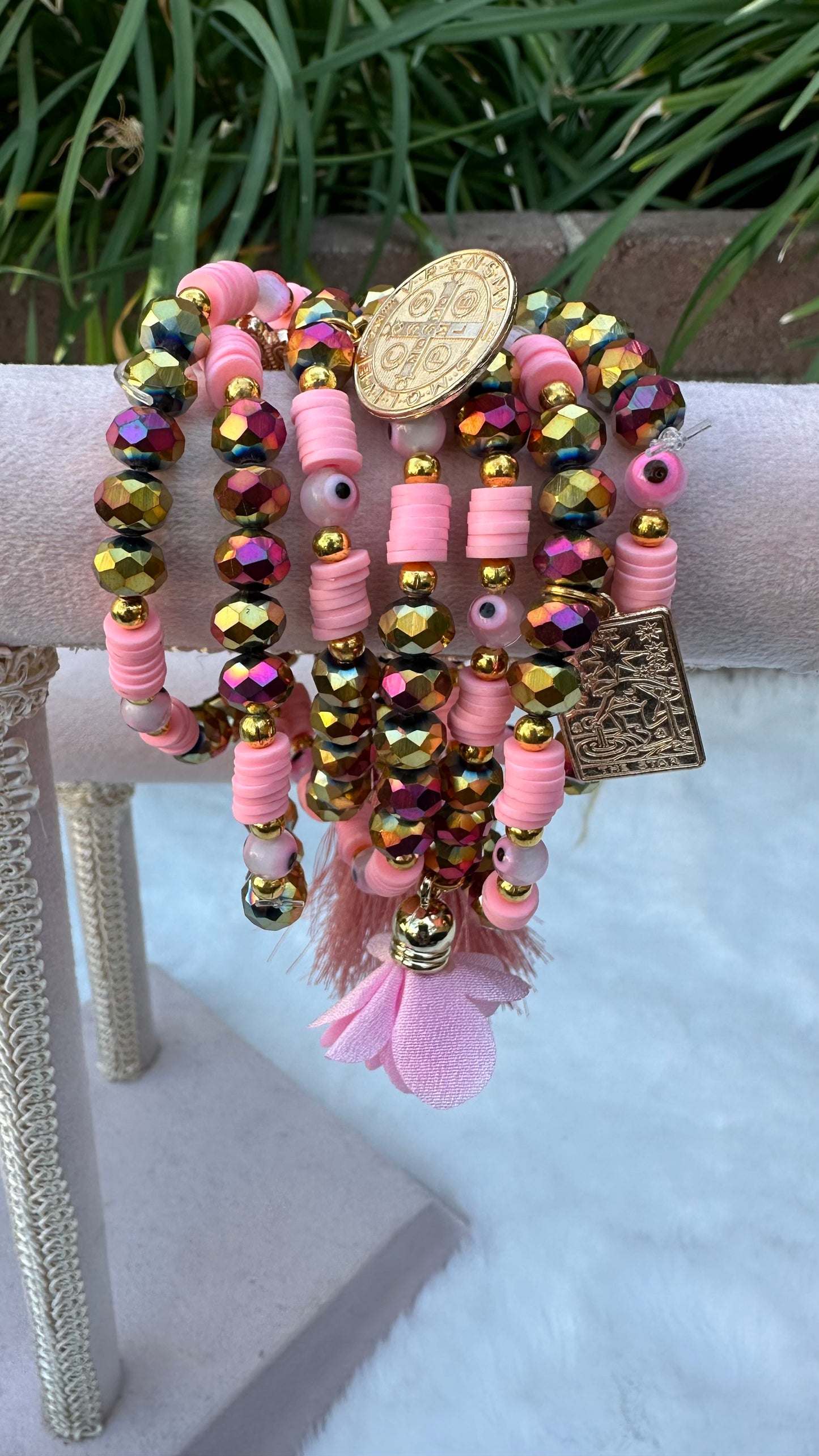 Pink Eye Evil Semanario Bracelet Set