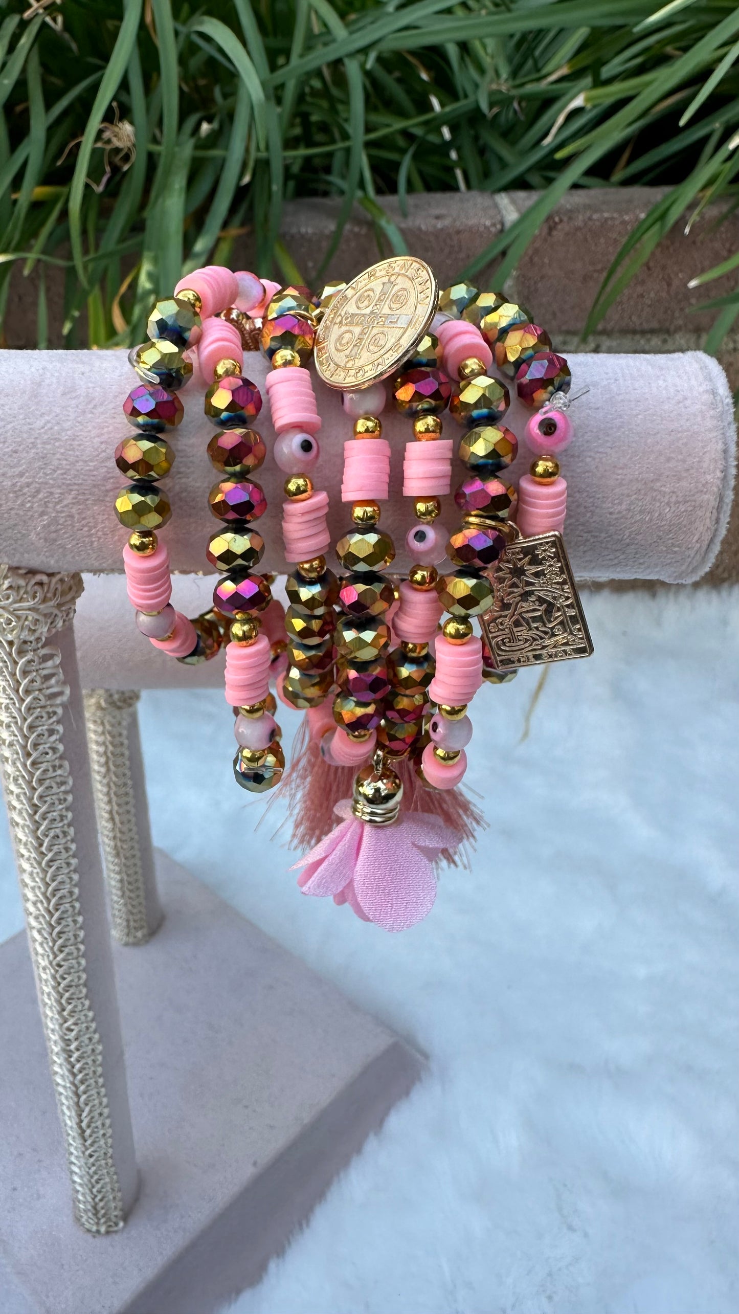 Pink Eye Evil Semanario Bracelet Set