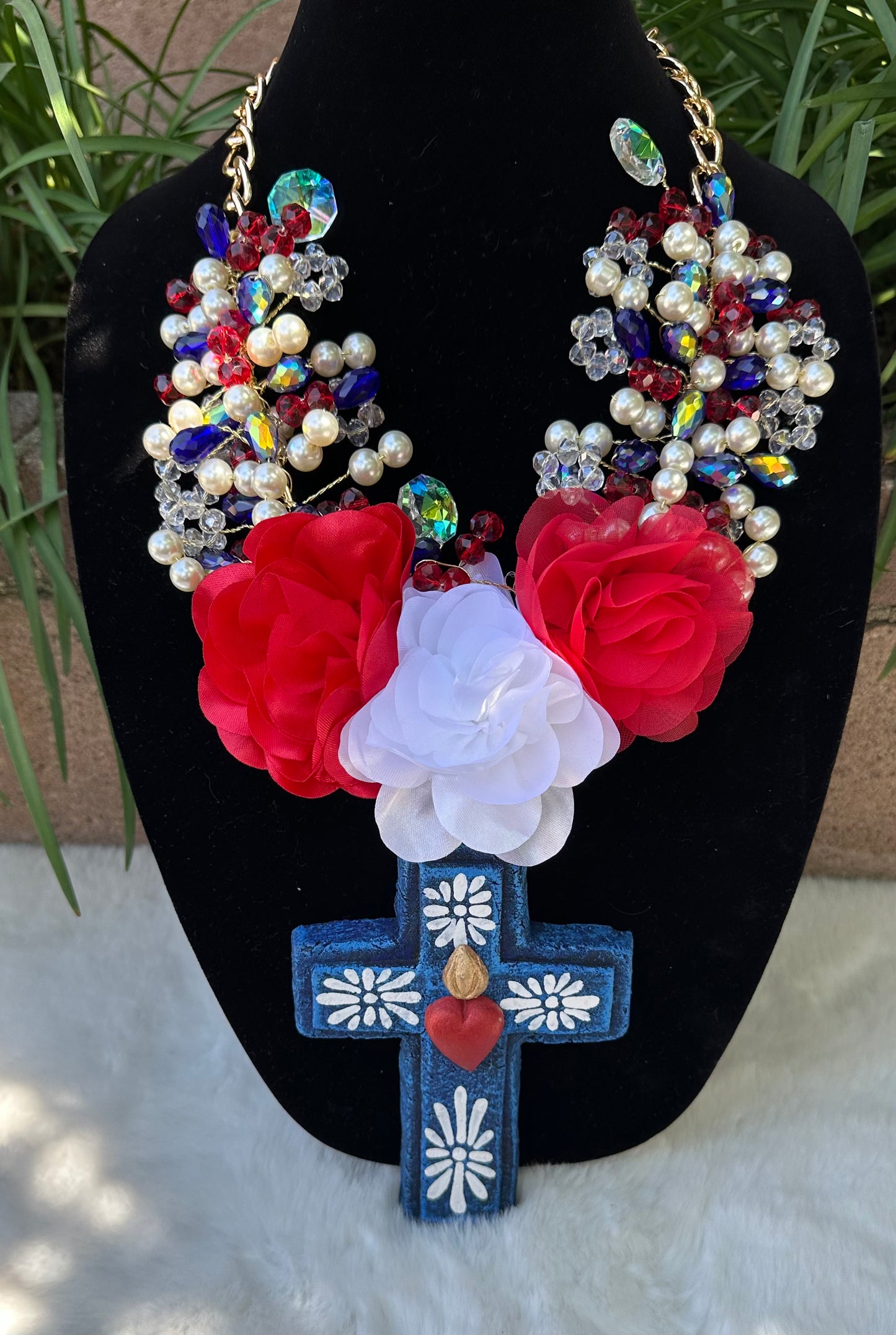 CRUZ DE BARRO MAXI NECKLACE