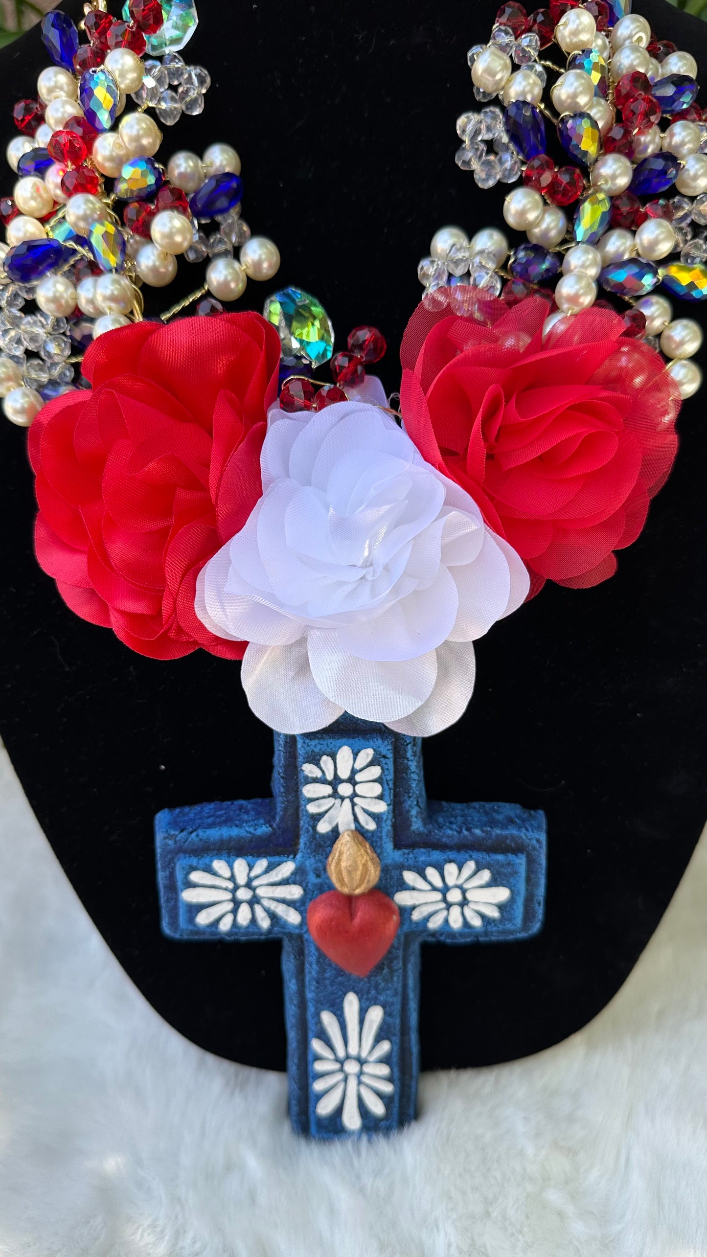 CRUZ DE BARRO MAXI NECKLACE