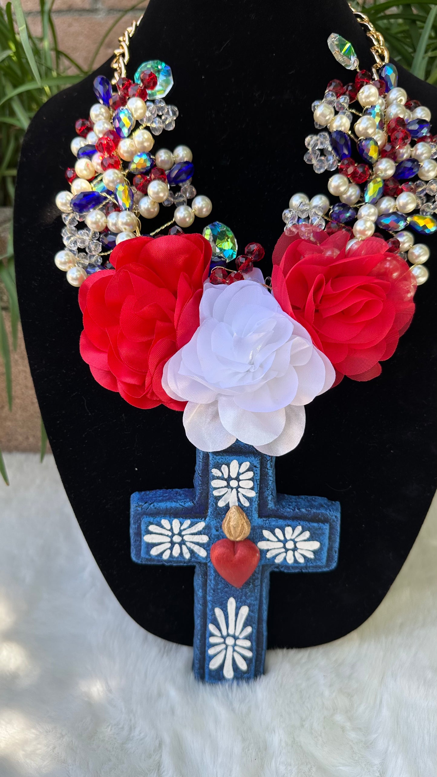 CRUZ DE BARRO MAXI NECKLACE
