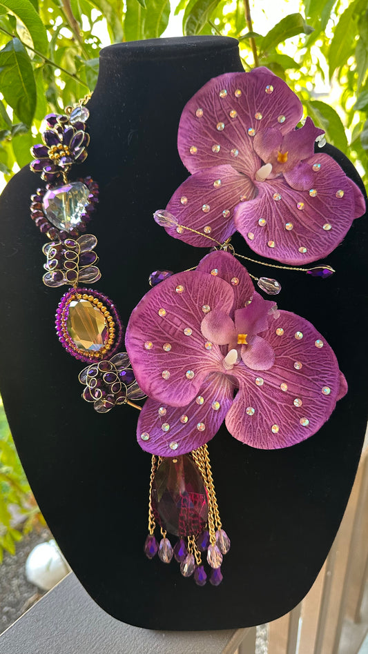 Orquídea Maxi Necklace