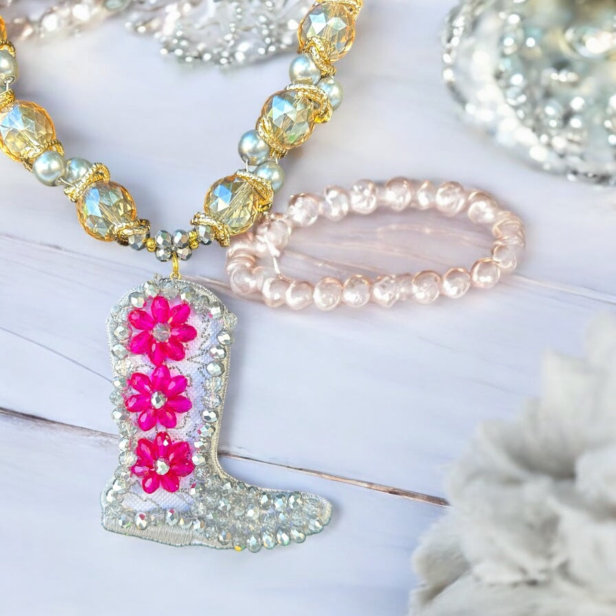 La Bota Necklace