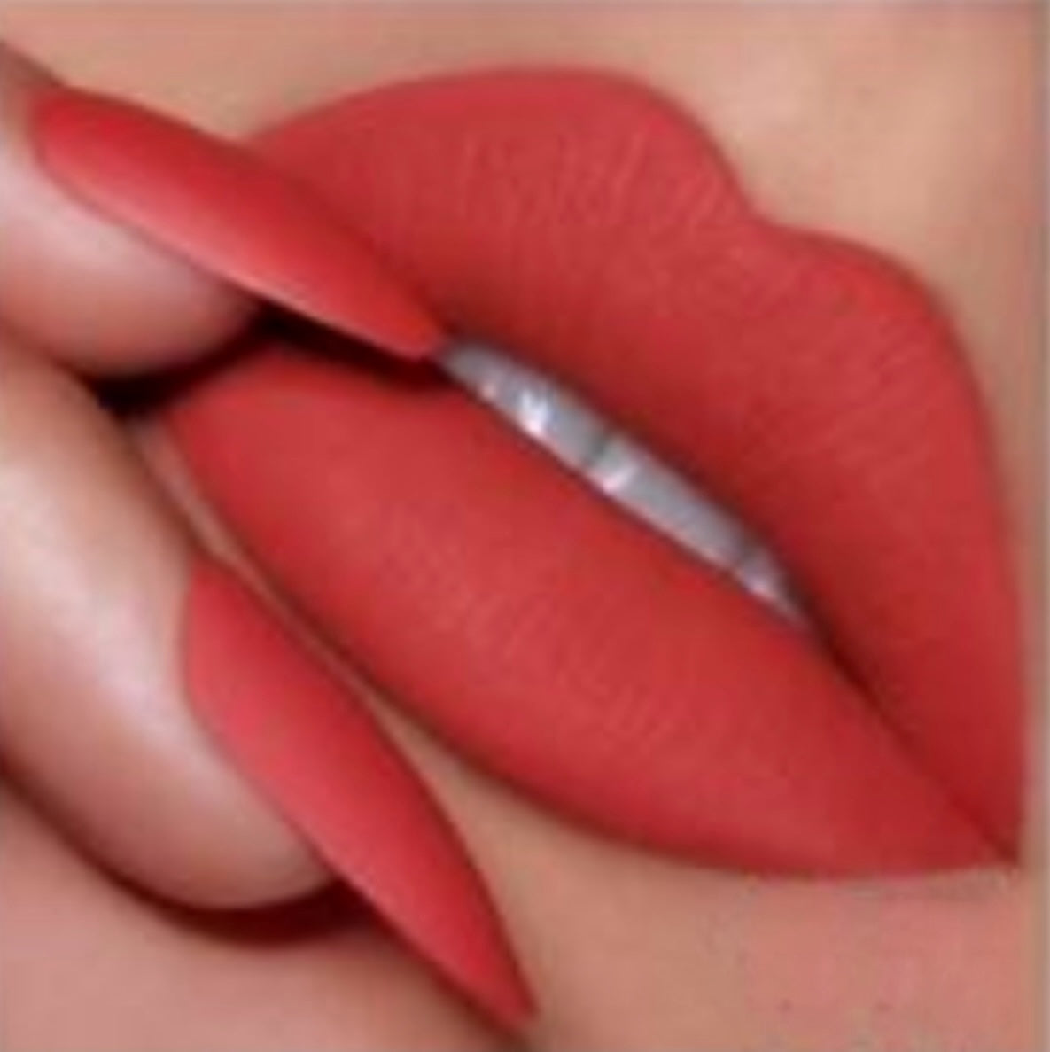Bow Lipstick-Caliente