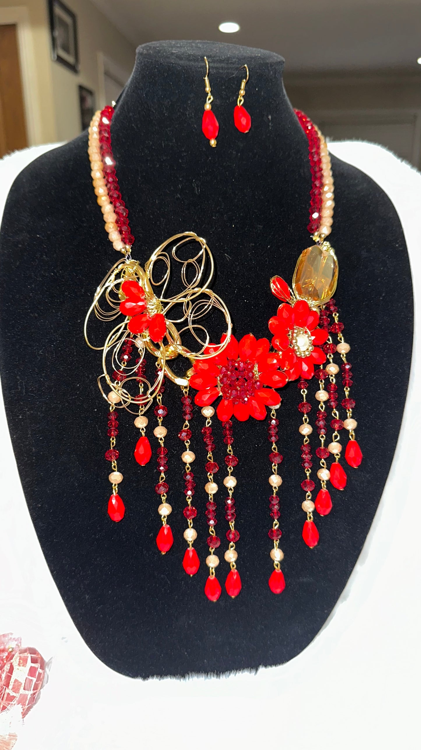 Red/Gold Alambrismo necklace