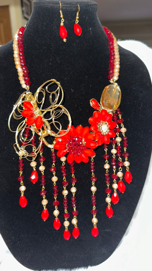 Red/Gold Alambrismo necklace