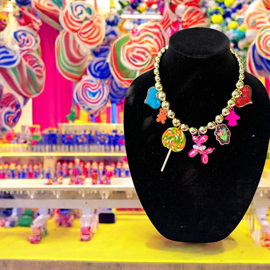 Dulces Necklace
