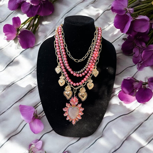 Perlas y Corazon Rosa Necklace