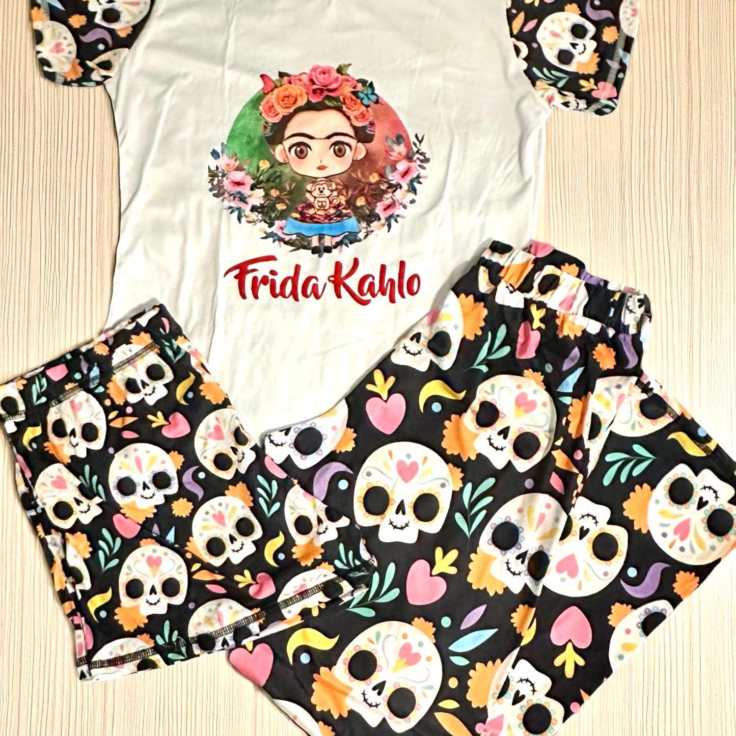 Frida and skulls Pijama